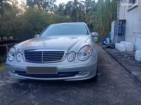 Mercedes-Benz Classe E E 270 177