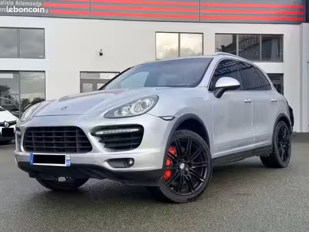 Porsche Cayenne Turbo V8 4.8 500 4x4