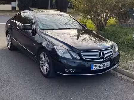 Mercedes-Benz Classe E E 220 2.1 170