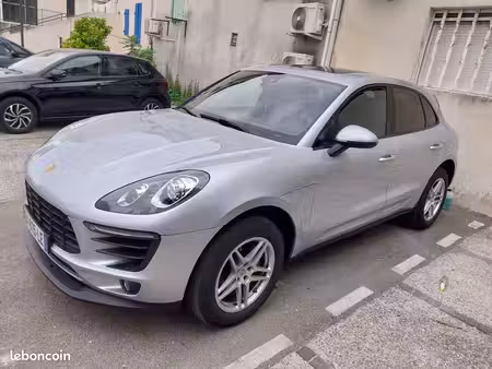 Porsche Macan 2.0 252 4x4