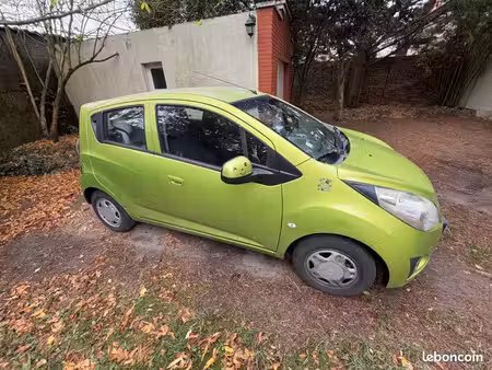 Chevrolet Spark 1.0 68