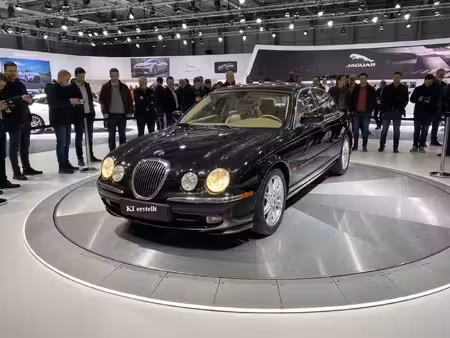 Jaguar Type S V6 3.0 243
