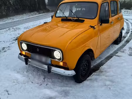 Renault R4 4L