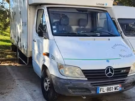 Mercedes-Benz Sprinter 