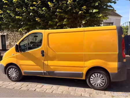 Renault Trafic dCi 90