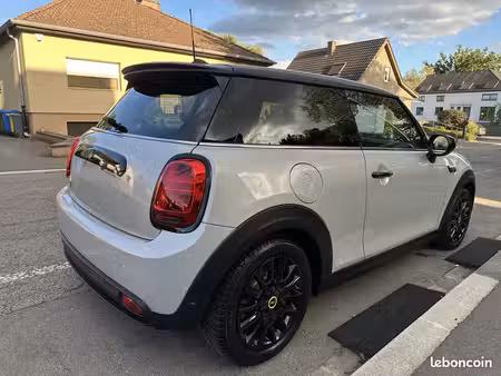 Mini Mini Cooper SE 184