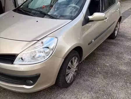 Renault Clio 1.6 110