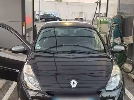 Renault Clio 1.2 75 20TH