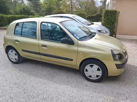 Renault Clio 1.2 75