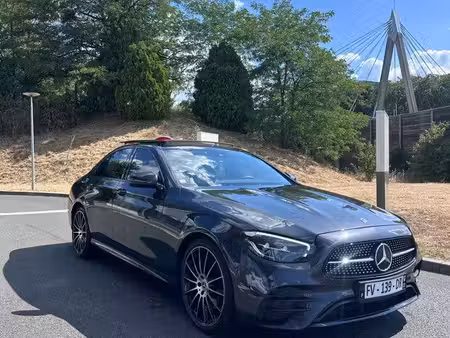 Mercedes-Benz Classe E E 220 AMG Line 4Matic