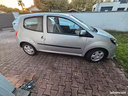 Renault Twingo 1.2 75 Walkman Limited Edition