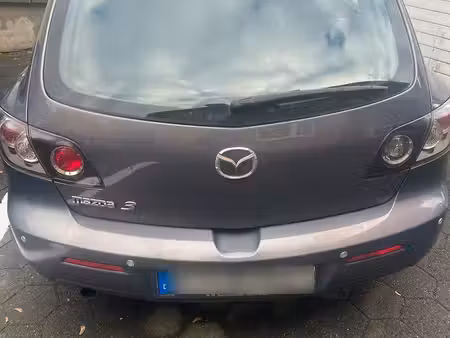 Mazda Mazda3 1.6 105