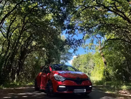 Renault Clio RS 1.6 T 200