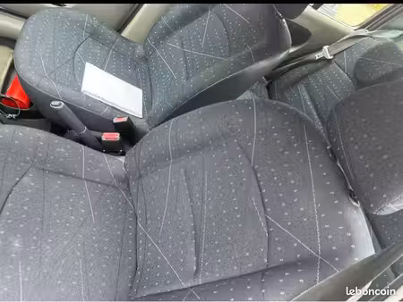Renault Clio 1.2 58