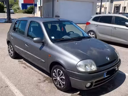 Renault Clio 1.4 98 Extreme