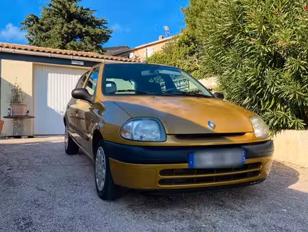 Renault Clio 1.2 58