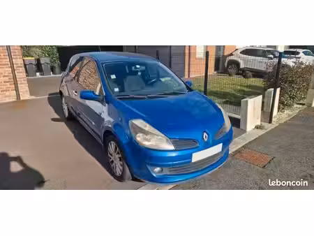 Renault Clio 1.4 98