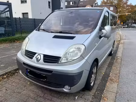 Renault Trafic 2.5 dCi 150 Privilège