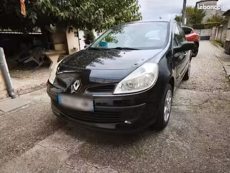 Renault Clio 1.2 75