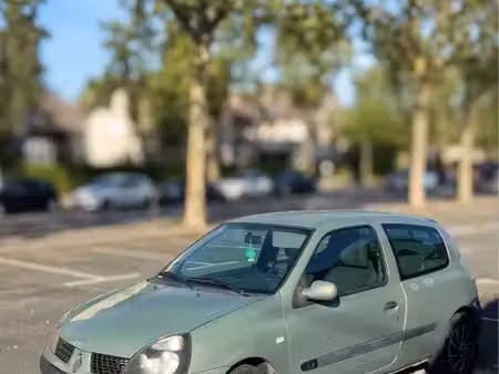 Renault Clio 1.2 60 Authentique