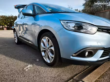 Renault Scénic 1.7 dCi 120