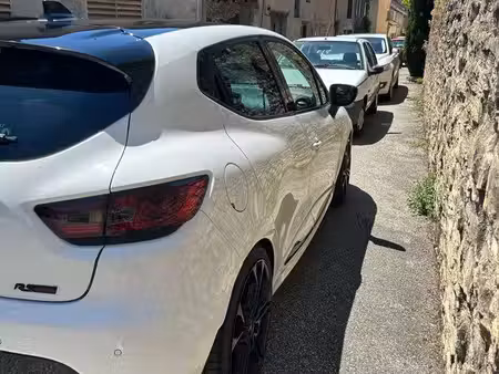 Renault Clio RS 1.6 T 200