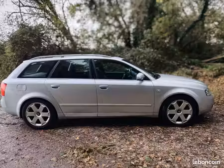 Audi A4 V6 2.5 TDI 155