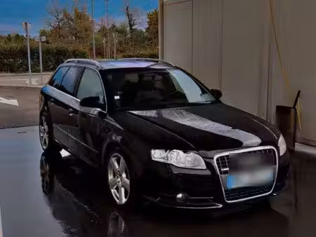 Audi A4 V8 4.2 TDI 140 S line