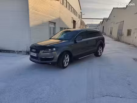 Audi Q7 V6 3.0 TDI 240 quattro