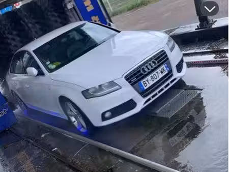 Audi A4 2.0 TDI 143 S line quattro