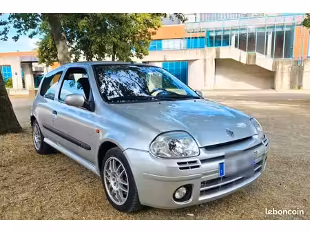 Renault Clio RS 2.0 172