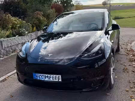 Tesla Model Y Grande Autonomie 4x4