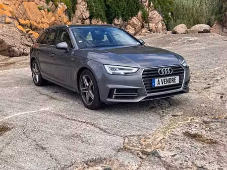 Audi A4 2.0 TDI 150 S line