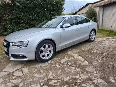 Audi A5 2.0 TFSI 211