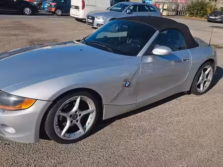 BMW Z4 25i 2.5 192