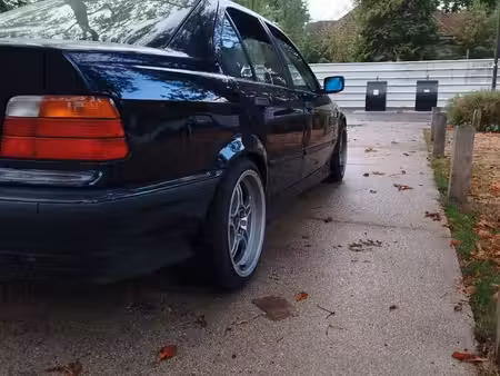 BMW Série 3 328i 2.8 193