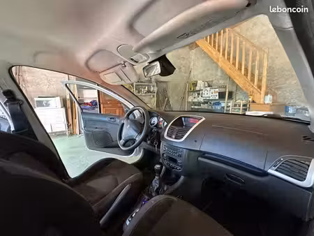 Peugeot 206+ 1.4 75