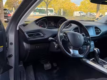 Peugeot 308 2.0 150
