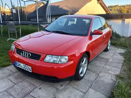 Audi A3 1.6 101 Ambiente
