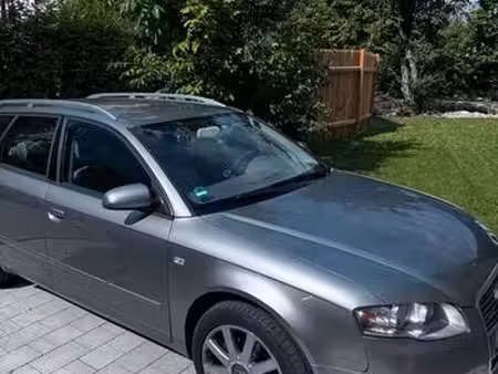 Audi A4 V6 3.0 TDI 204 quattro