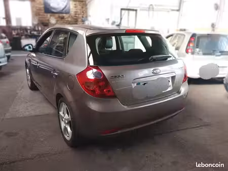 Kia Ceed 1.6 CRDi 115 Executive