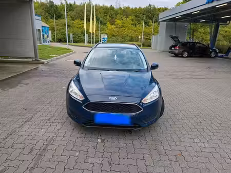 Ford Focus 1.0 125
