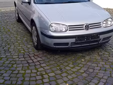 Volkswagen Golf 1.6