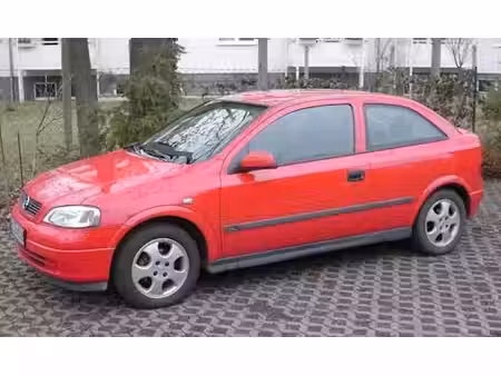 Opel Astra 1.6 75