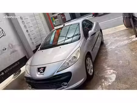 Peugeot 207 CC 1.6 VTi 120