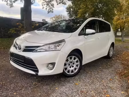 Toyota Verso 1.6 D-4D 112 Skyview