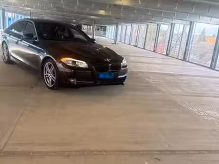 BMW Série 5 520d 2.0 184