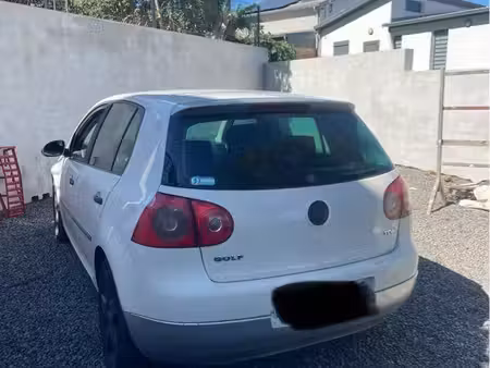 Volkswagen Golf 2.0 TDI 140 L