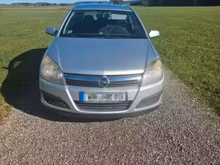 Opel Astra 1.4 90
