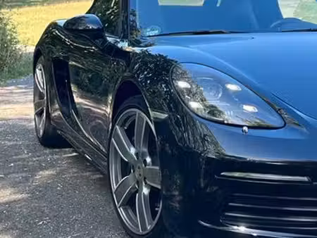 Porsche 718 